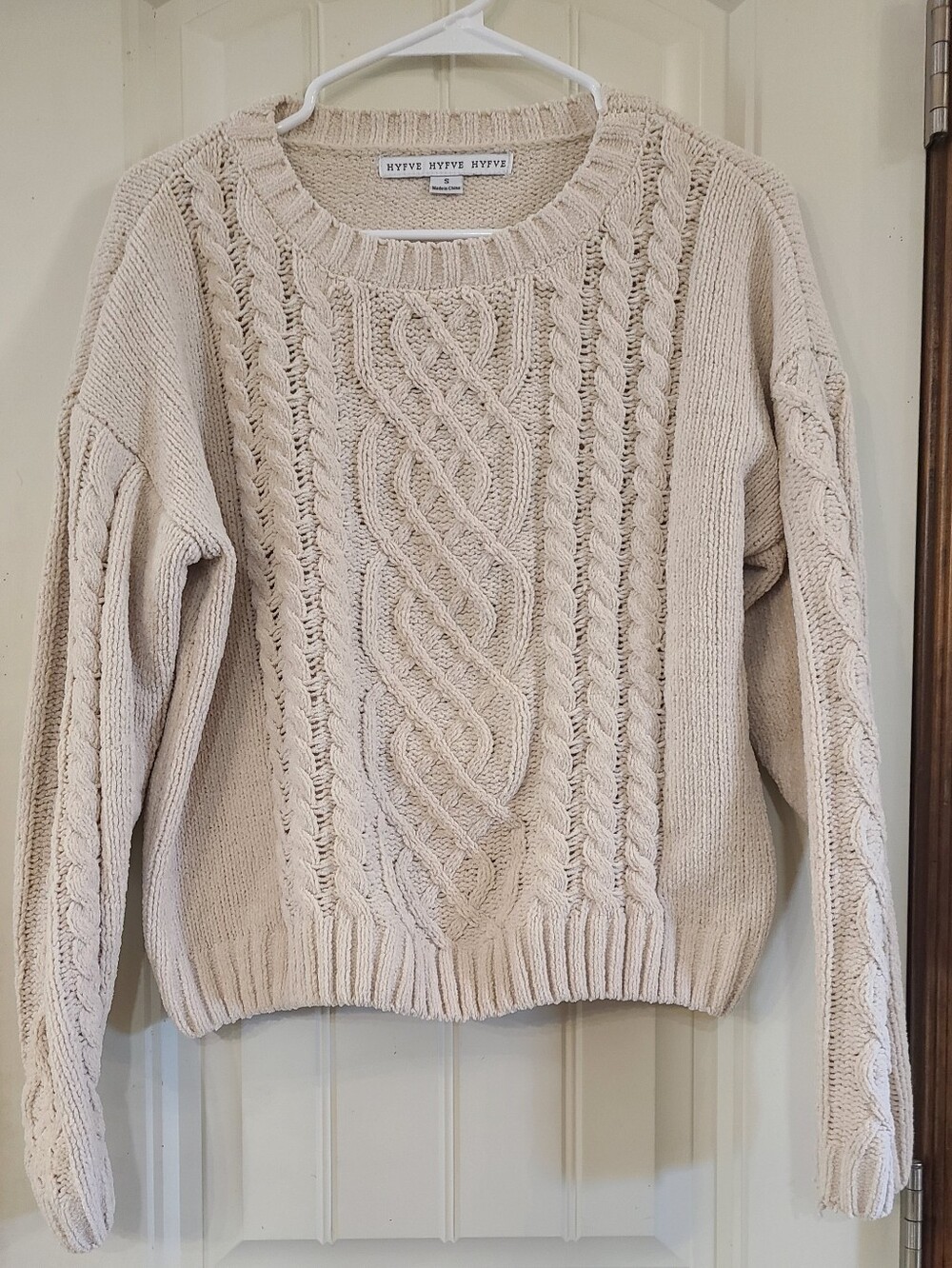 HYFVE Cream Cable Knit Crewneck Sweater Size S